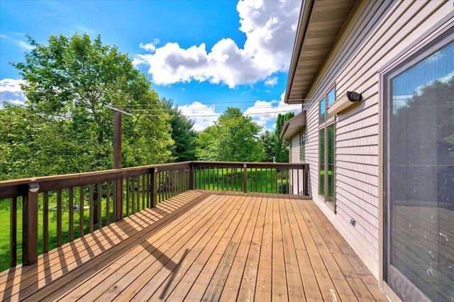 720 Waveland Road, Janesville, WI 53548