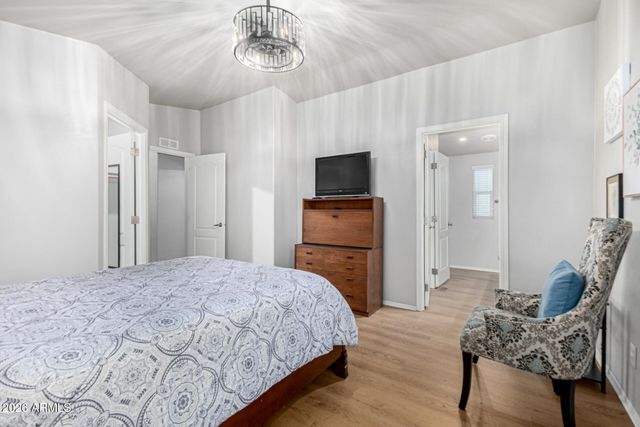 1702 E Michelle Drive, Phoenix, AZ 85022