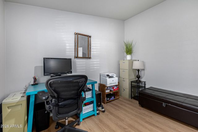 1702 E Michelle Drive, Phoenix, AZ 85022