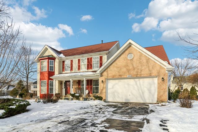 842 Deep Woods Court, Grayslake, IL 60030