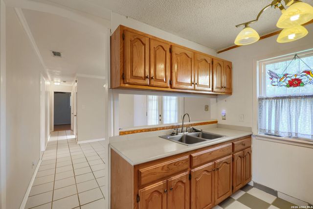4218 VALLEYFIELD ST, San Antonio, TX 78222