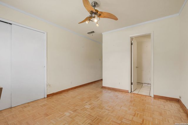 4218 VALLEYFIELD ST, San Antonio, TX 78222