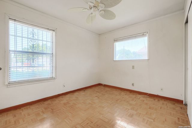 4218 VALLEYFIELD ST, San Antonio, TX 78222