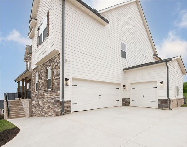 222 Holly Branch Road, Piedmont, SC 29673