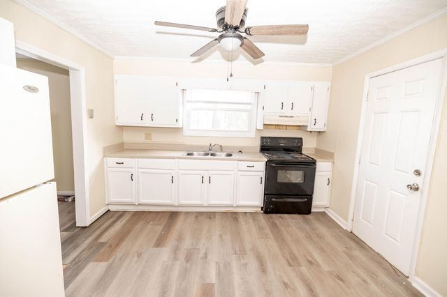 2018 Chester Avenue, Augusta, GA 30906