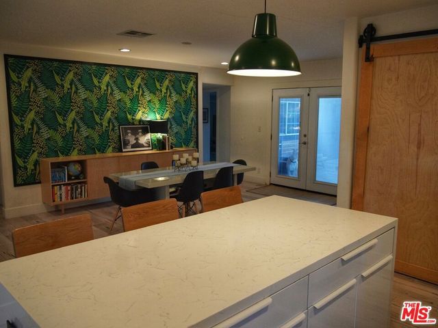 7455 Gaynor Avenue, Lake Balboa, CA 91406