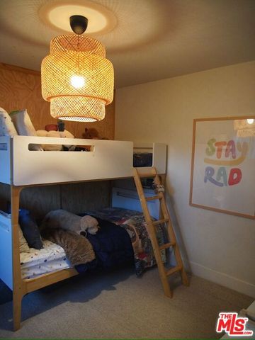 7455 Gaynor Avenue, Lake Balboa, CA 91406