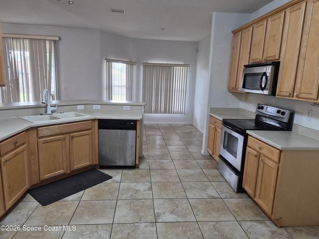360 Ontario Street NW, Palm Bay, FL 32907