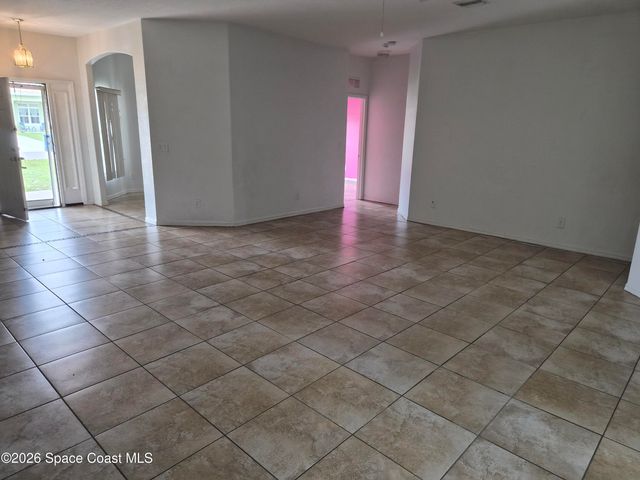 360 Ontario Street NW, Palm Bay, FL 32907