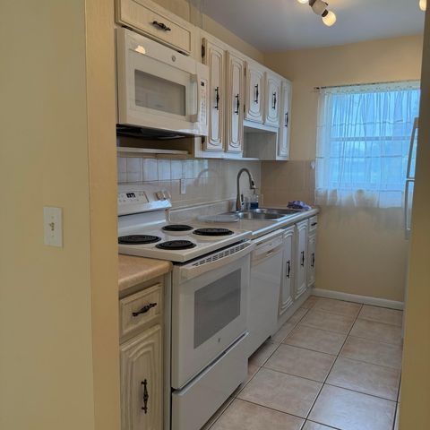 707 High Point Boulevard N Unit C, Delray Beach, FL 33445