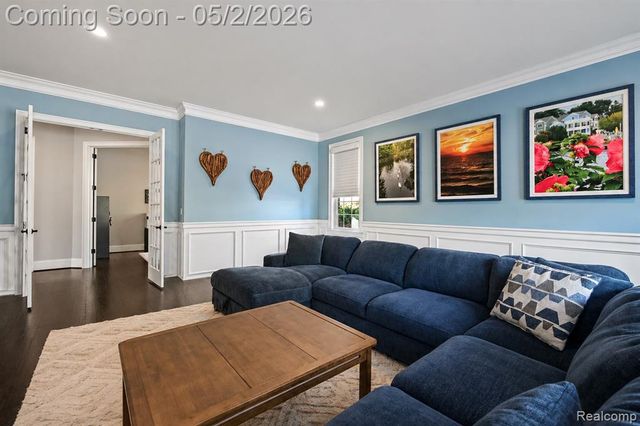 2482 Highland Drive, Ann Arbor, MI 48105