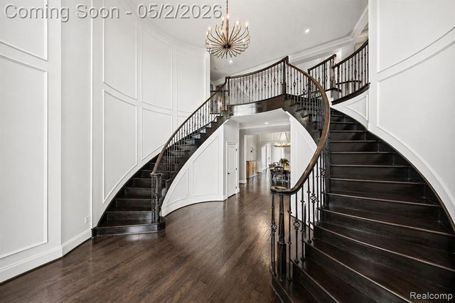 2482 Highland Drive, Ann Arbor, MI 48105