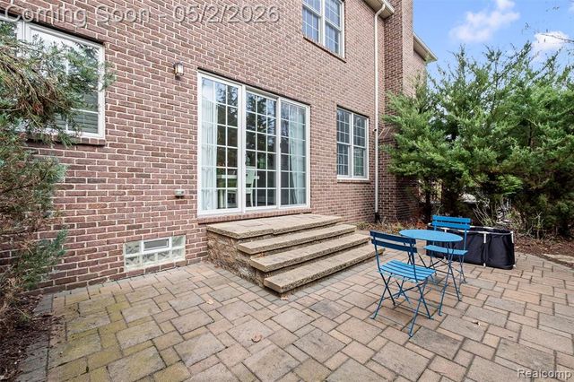 2482 Highland Drive, Ann Arbor, MI 48105