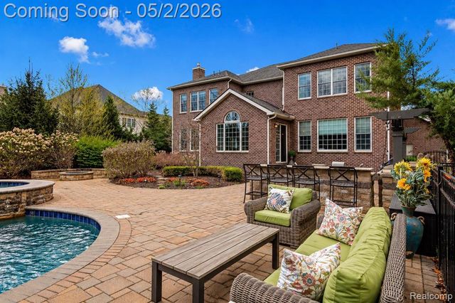 2482 Highland Drive, Ann Arbor, MI 48105