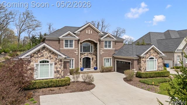 2482 Highland Drive, Ann Arbor, MI 48105
