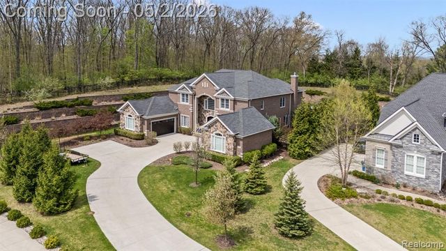 2482 Highland Drive, Ann Arbor, MI 48105