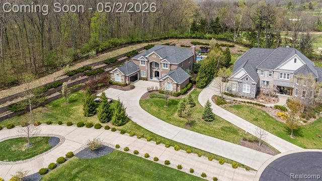2482 Highland Drive, Ann Arbor, MI 48105