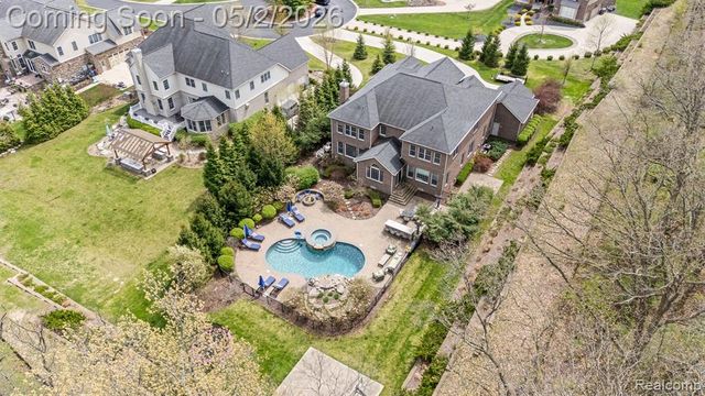2482 Highland Drive, Ann Arbor, MI 48105