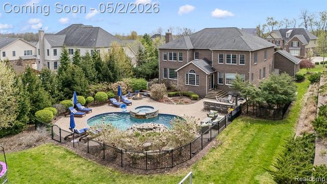 2482 Highland Drive, Ann Arbor, MI 48105