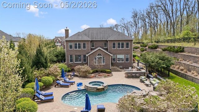 2482 Highland Drive, Ann Arbor, MI 48105
