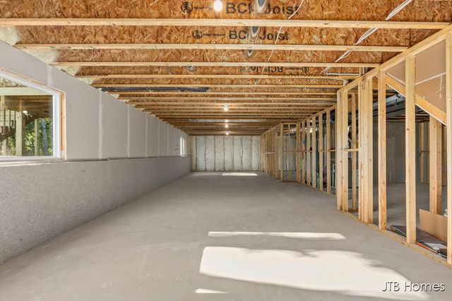 1460 Kimber Drive 117, Lowell Twp, MI 49331