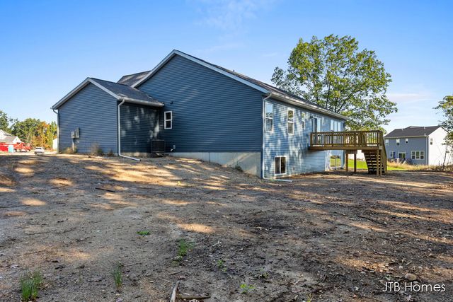 1460 Kimber Drive 117, Lowell Twp, MI 49331