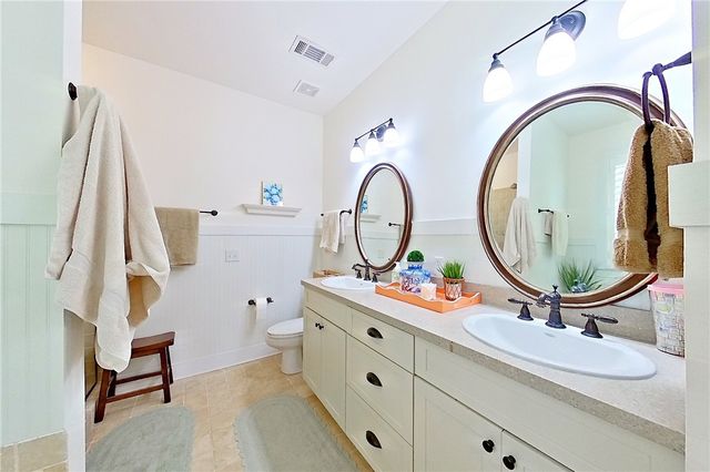 104 Youngwood Drive, St Simons Island, GA 31522