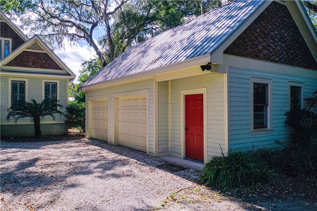 104 Youngwood Drive, St Simons Island, GA 31522
