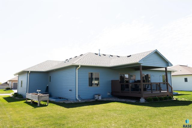5405 Coneflower Cir S Circle S, Sioux Falls, SD 57108