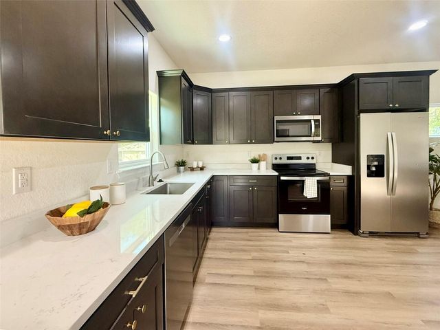 13445 NW 154TH AVENUE, Alachua, FL 32615
