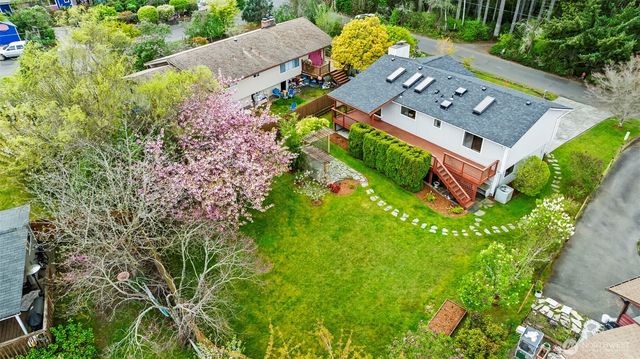 5061 NW Lakeness, Poulsbo, WA 98370