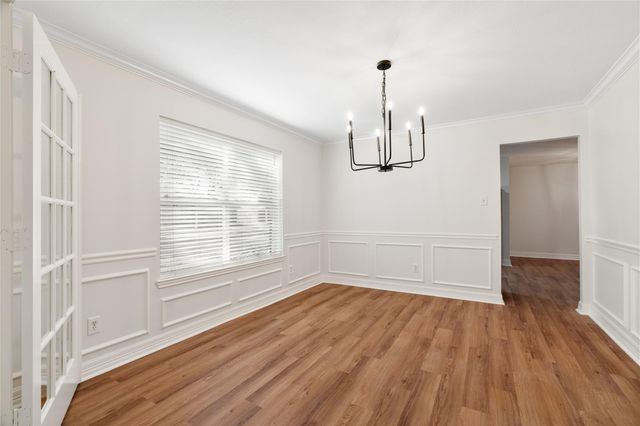 4527 Fox Run Street, Pearland, TX 77584