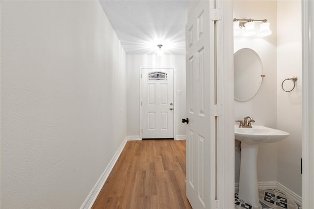 4527 Fox Run Street, Pearland, TX 77584