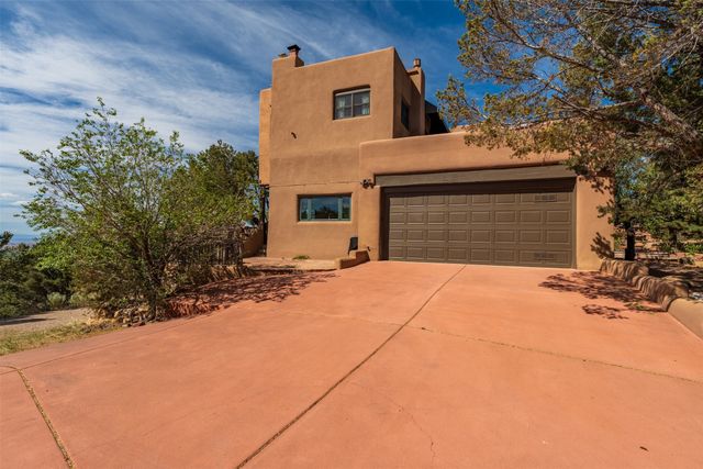 145 & 157 Brownell Howland Road, Santa Fe, NM 87501