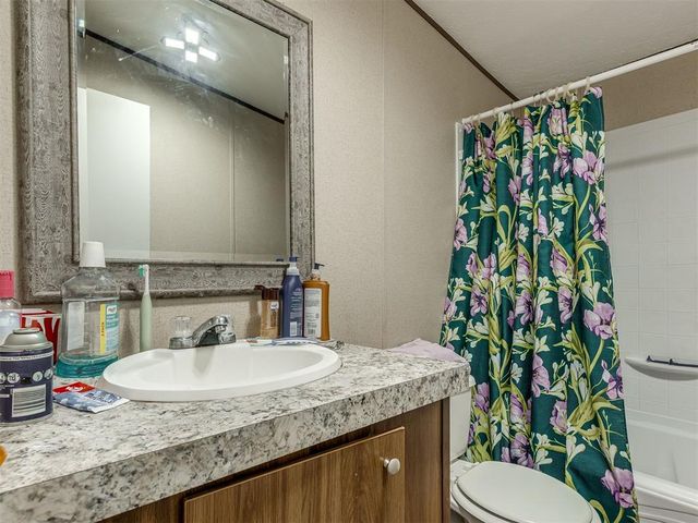 320 Nelms Road, Newcastle, OK 73065