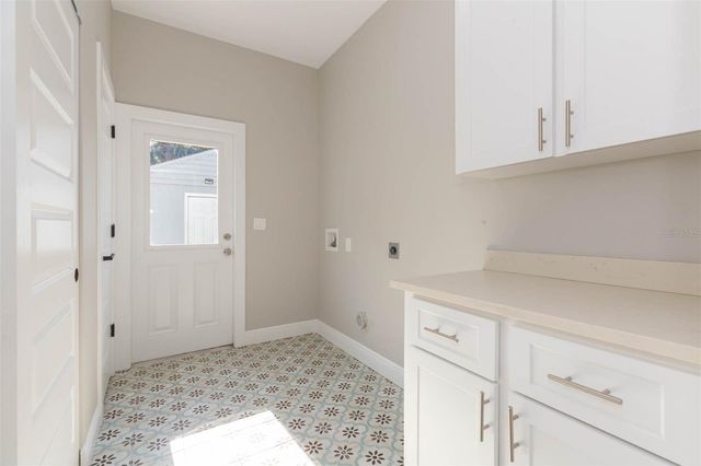 218 W JEAN STREET, Tampa, FL 33604