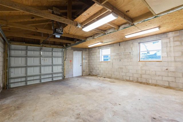 218 W JEAN STREET, Tampa, FL 33604