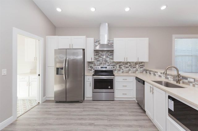 218 W JEAN STREET, Tampa, FL 33604