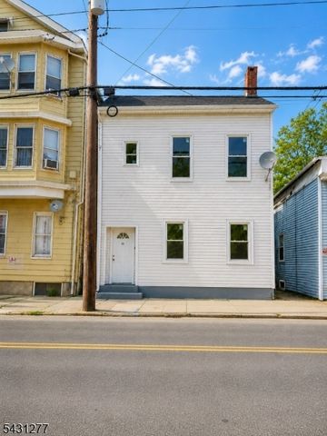 80 Wayne Ave, Paterson City, NJ 07522