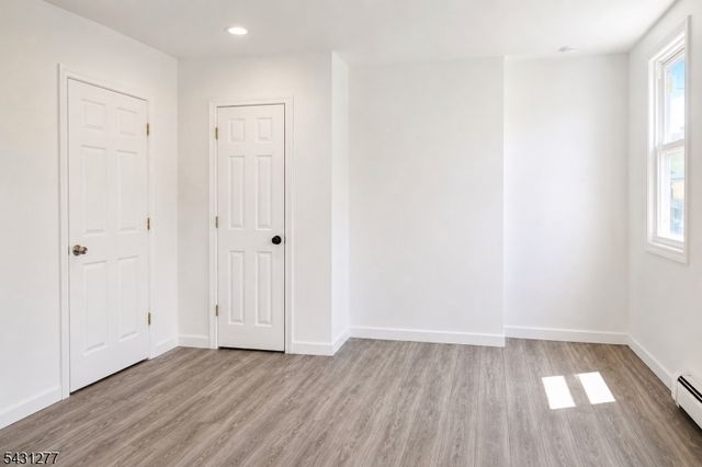 80 Wayne Ave, Paterson City, NJ 07522