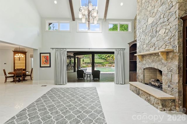 4901 Carmel Park Drive, Charlotte, NC 28226