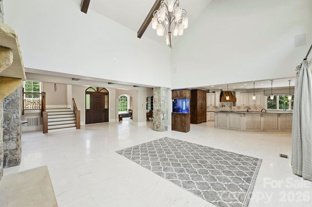4901 Carmel Park Drive, Charlotte, NC 28226