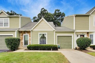 2005 Teton Parkway 2005, Algonquin, IL 60102