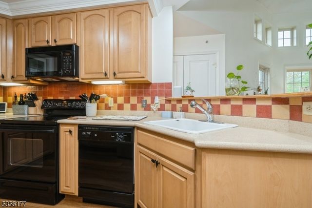 12 Pine Cres Unit 21, Vernon Twp., NJ 07462