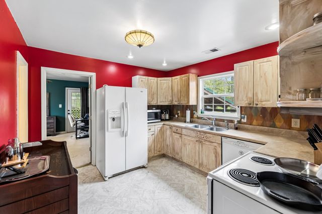 6759 Bethesda Arno Rd, Thompsons Station, TN 37179