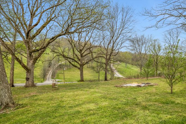 6759 Bethesda Arno Rd, Thompsons Station, TN 37179
