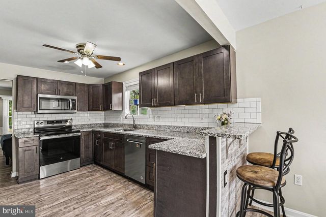 7333 GREENBANK RD, Middle River, MD 21220