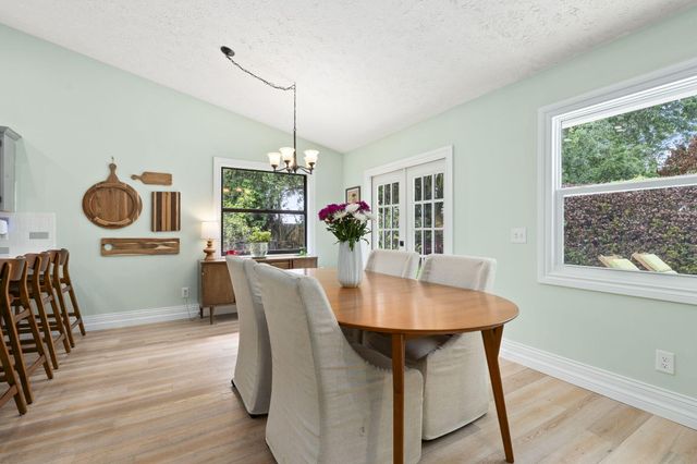 1904 NE Avenida Dracaena, Jensen Beach, FL 34957