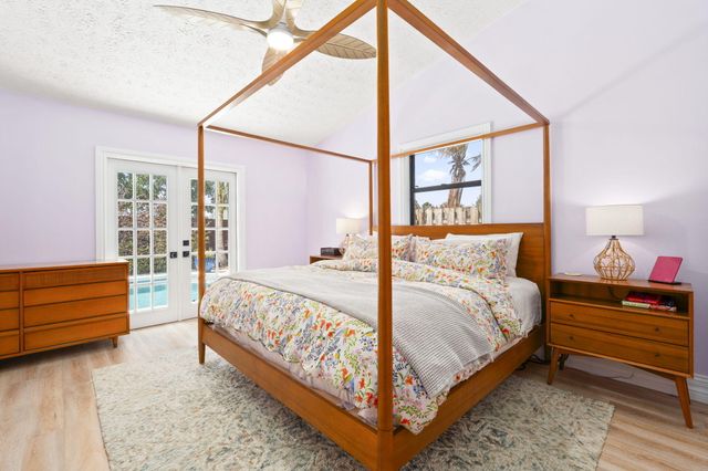 1904 NE Avenida Dracaena, Jensen Beach, FL 34957