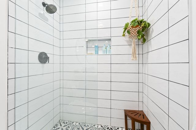 1904 NE Avenida Dracaena, Jensen Beach, FL 34957